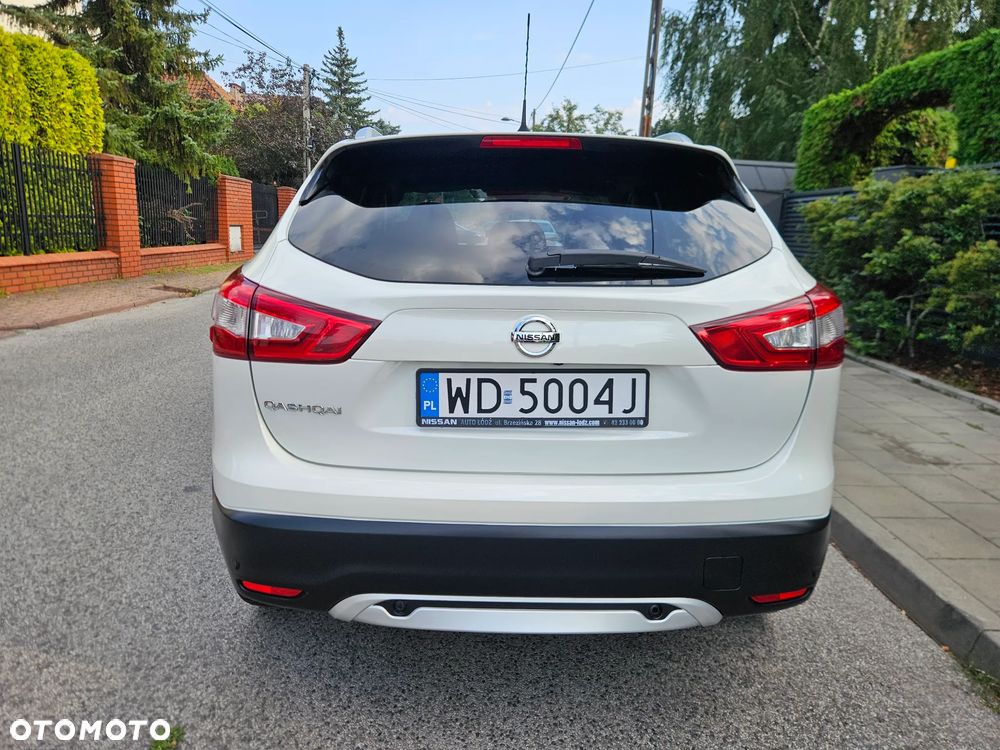 Nissan Qashqai 1.6 DIG-T N-Connecta - 6