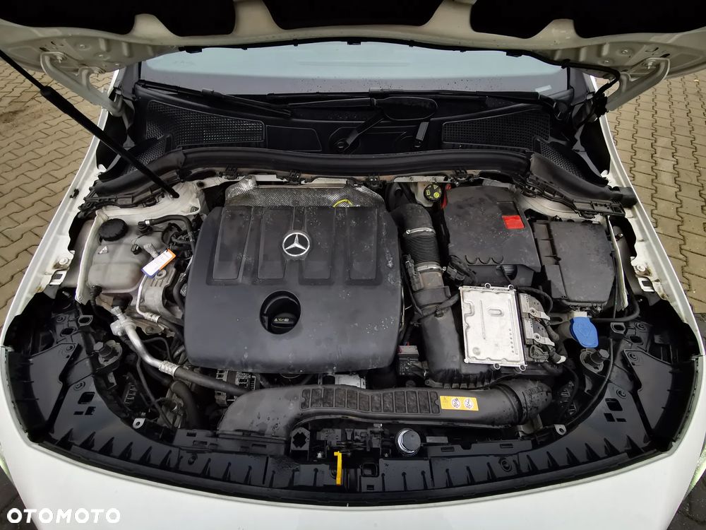 Mercedes-Benz Klasa B 180 d 7G-DCT Progressive - 16