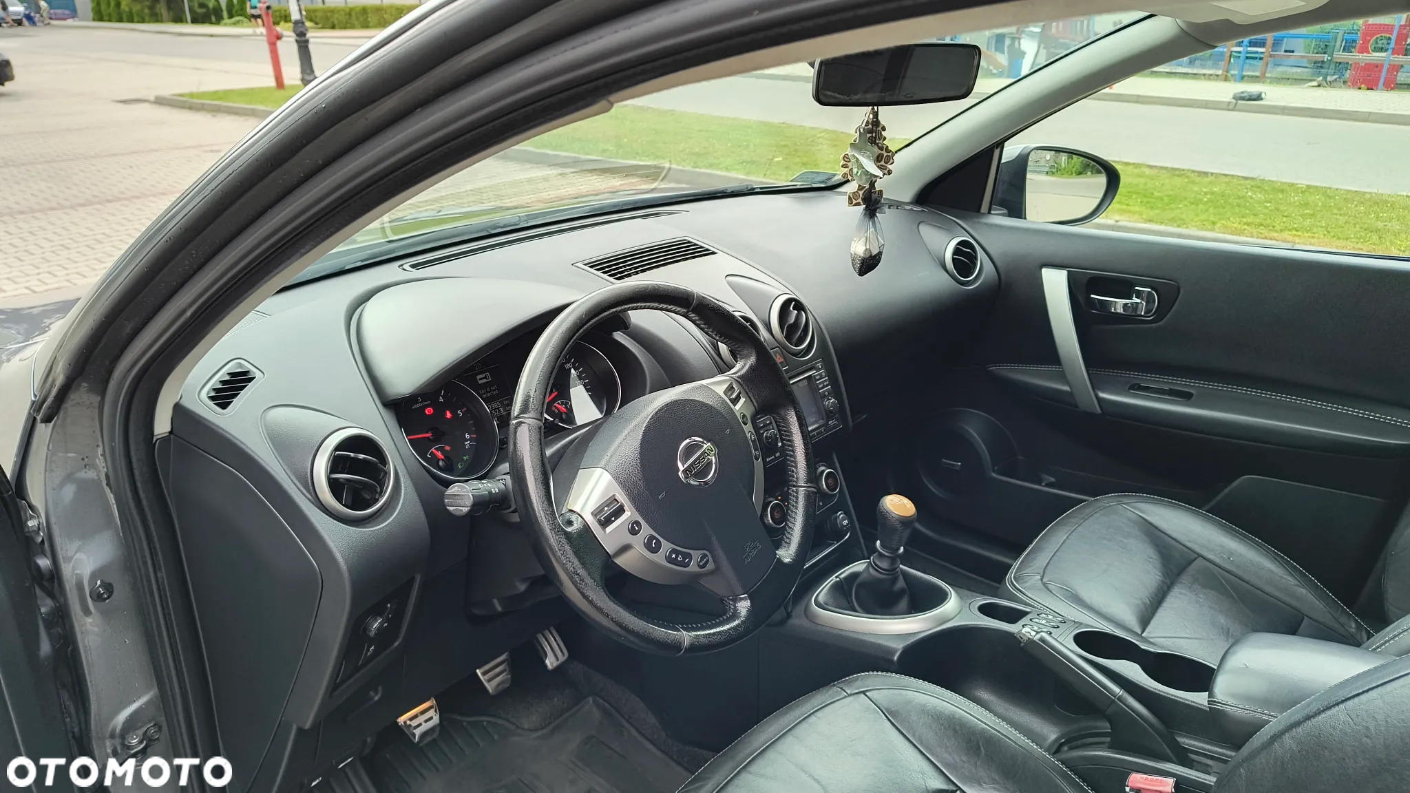 Nissan Qashqai 1.5 dCi Visia - 15