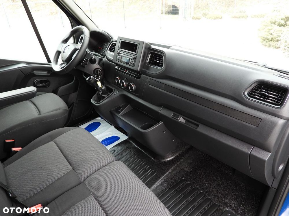 Renault MASTER PLANDEKA 10 PALET WEBASTO TEMPOMAT LEDY PNEUMATYKA KLIMATYZACJA  165KM - 39