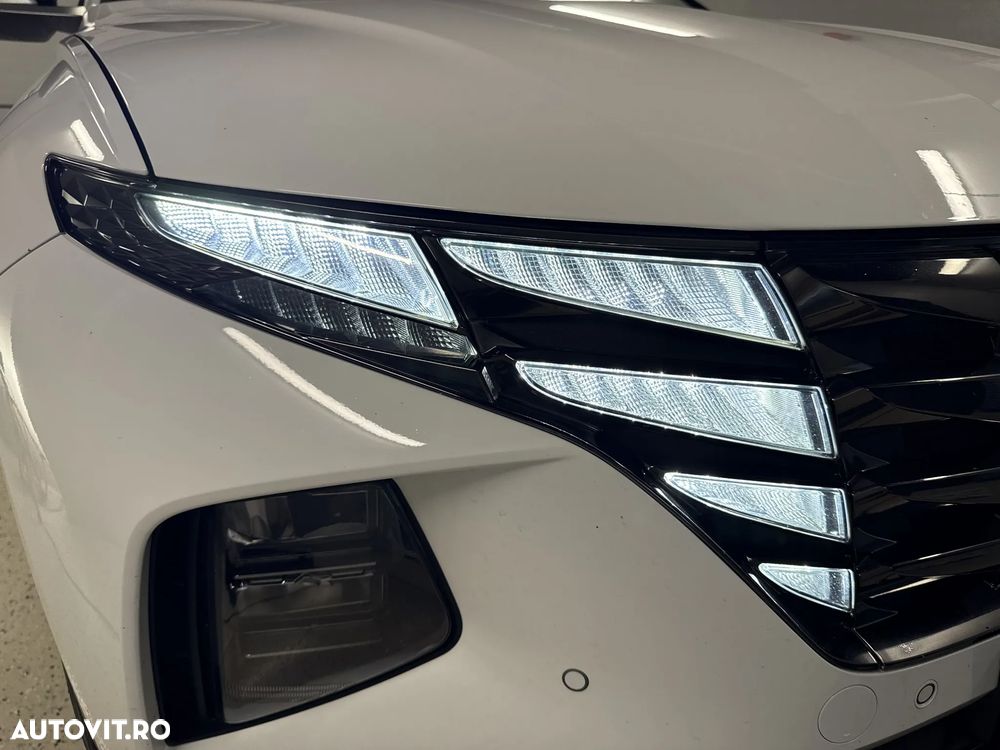 Hyundai Tucson 1.6 T-GDi 48V-Hybrid 4WD DCT Prime - 30