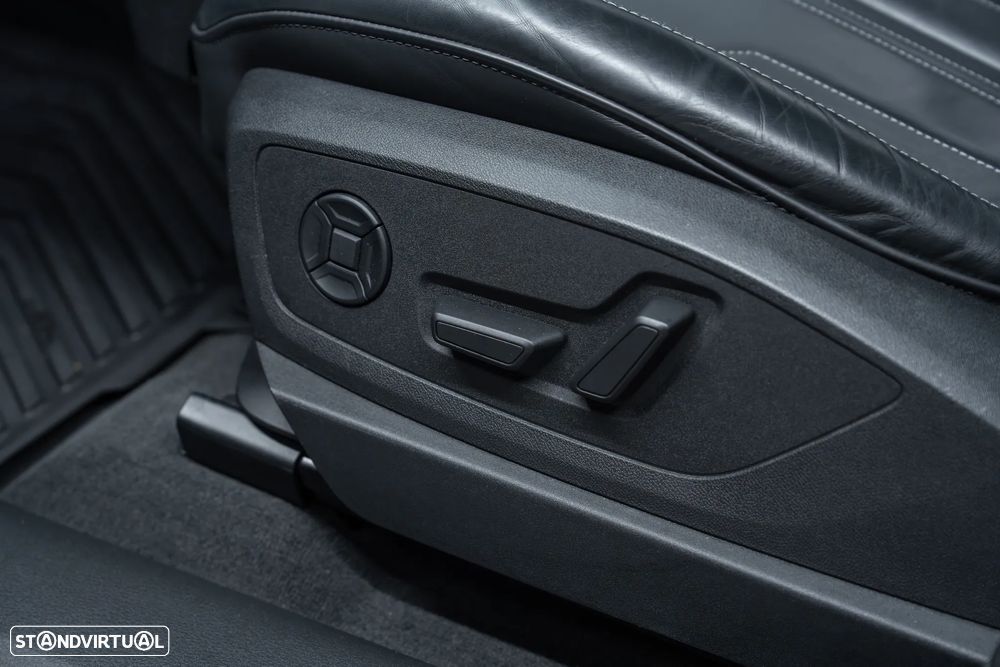 Audi Q8 e-Tron Sportback 50 quattro S line - 24