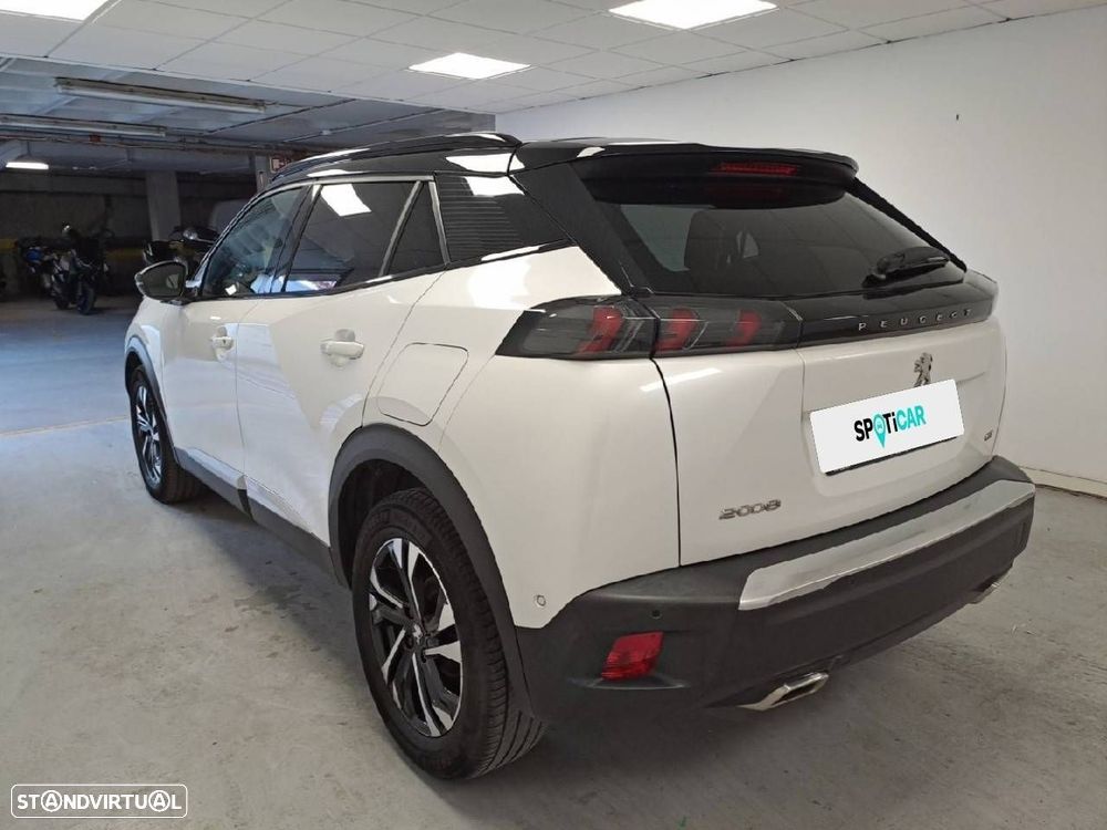 Peugeot 2008 1.2 PureTech GT EAT8 - 5