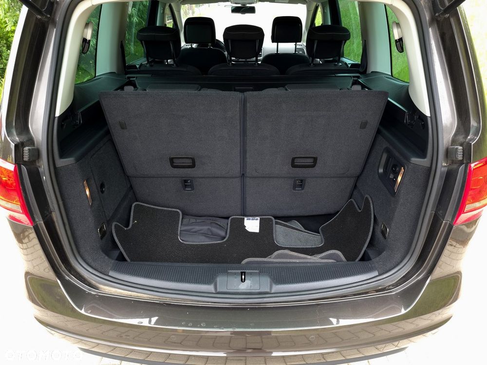 Volkswagen Sharan 2.0 TDI Highline - 37