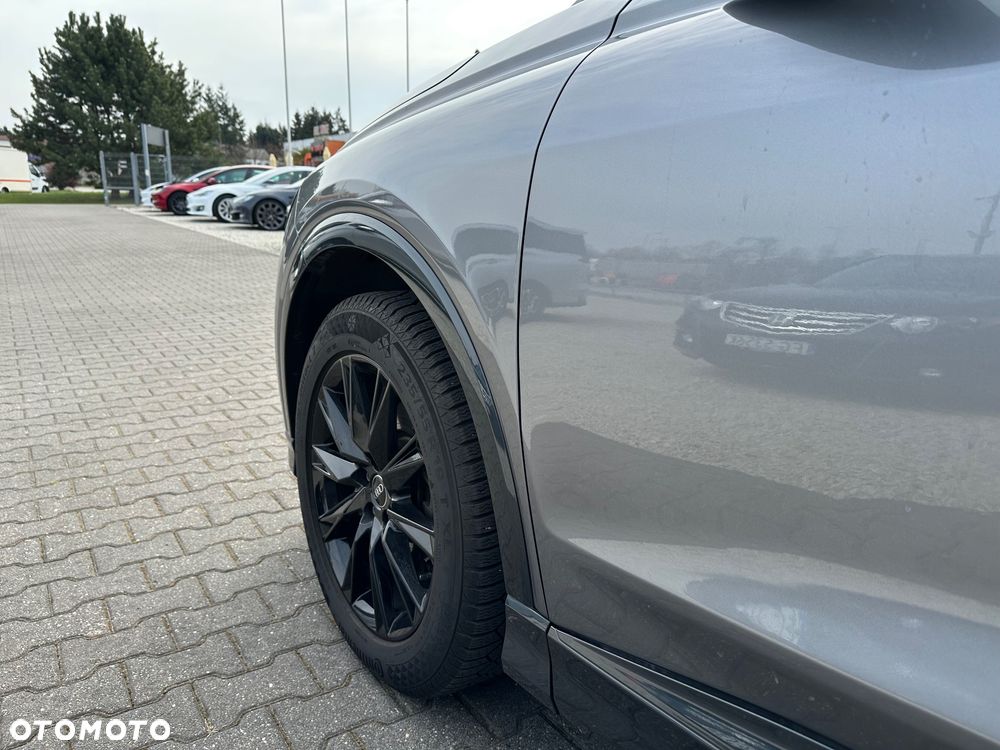Audi Q4 Sportback e-tron - 4