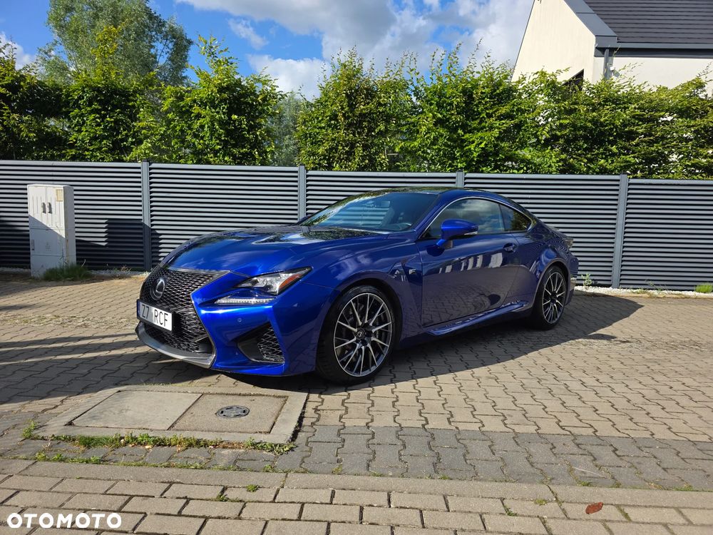 Lexus RC F Carbon - 10