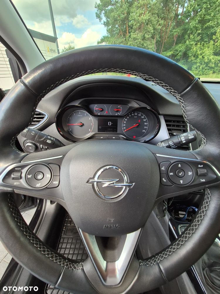 Opel Crossland 1.2 T - 11