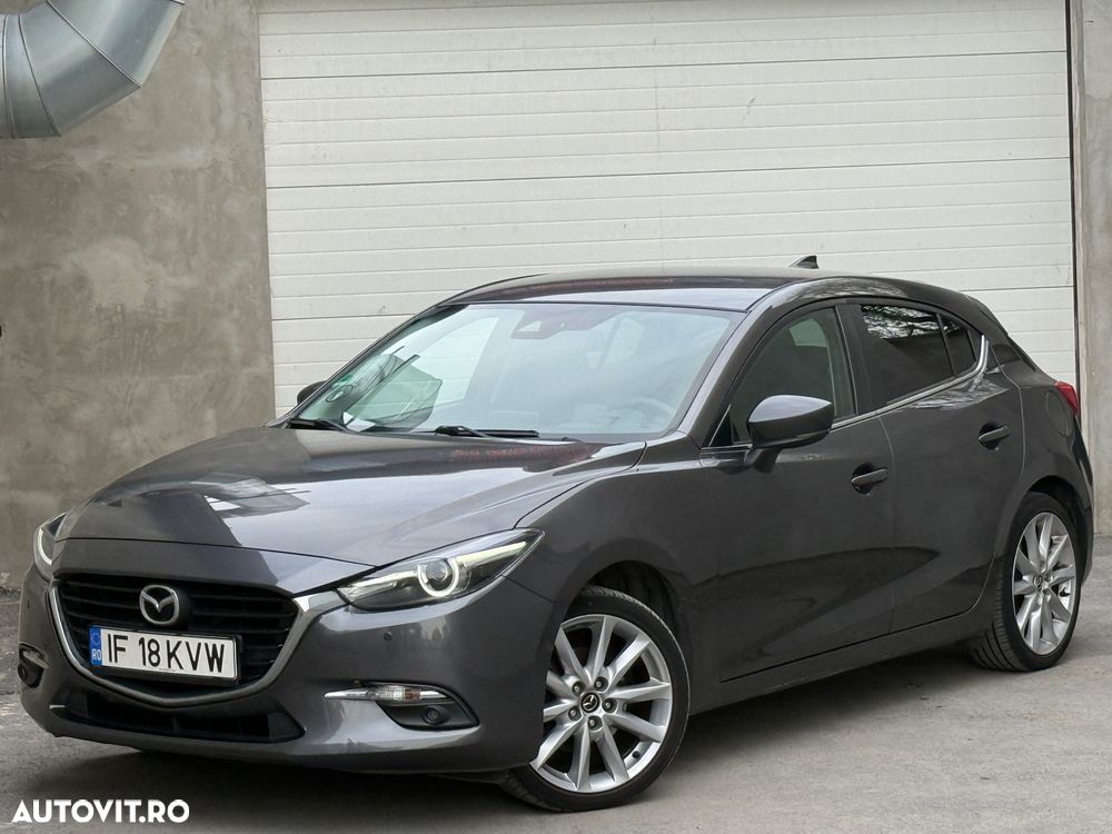 Mazda 3 G120 Revolution - 1