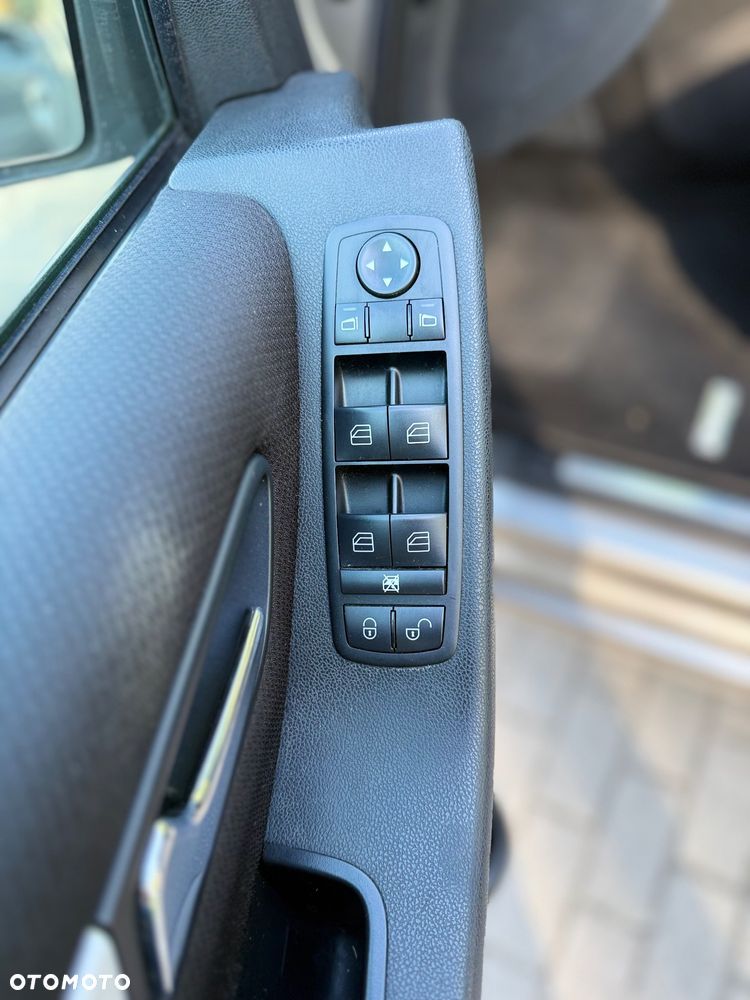 Mercedes-Benz Klasa A 150 Avantgarde - 25