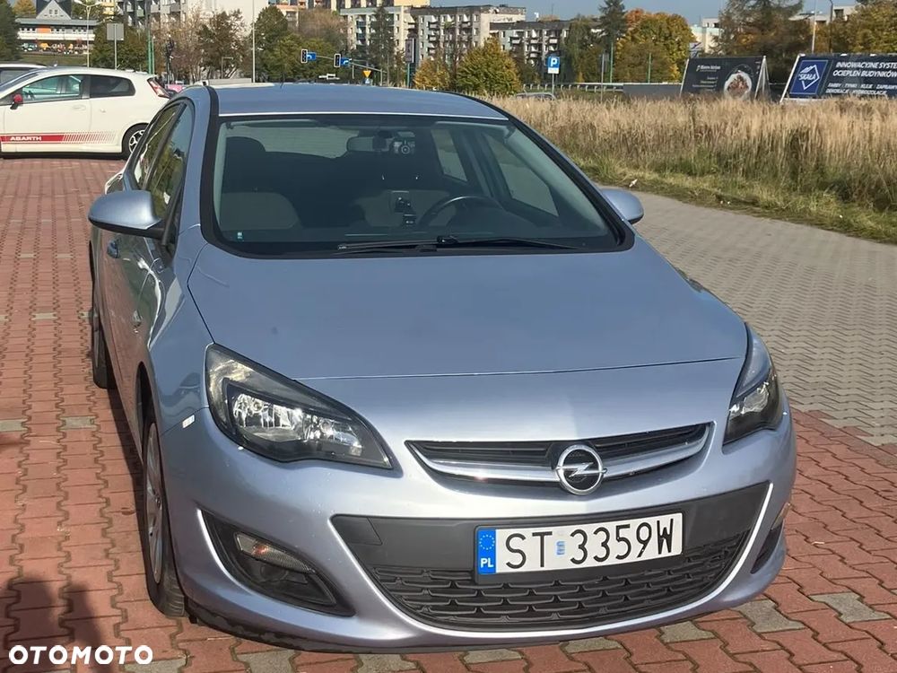 Opel Astra - 1