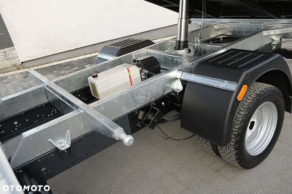 Iveco DAILY 35-150 * 3.0 Diesel * WYWROTKA 3-stronna * BRYGADOWY * DOKA * ZNAKOMITY STAN! - 32