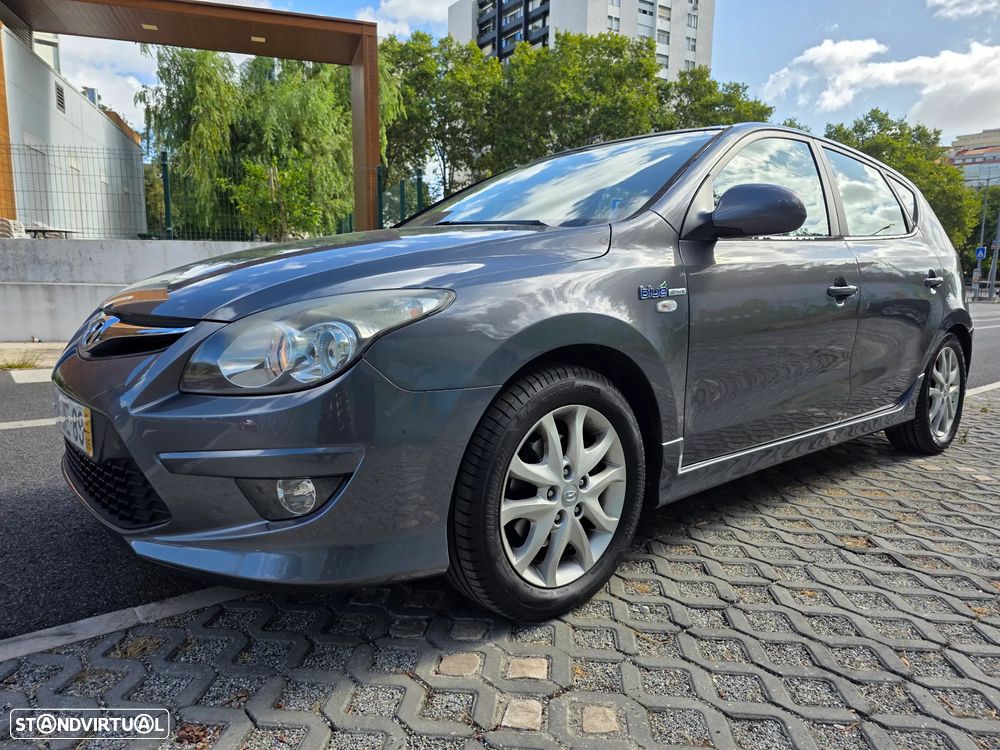 Hyundai i30 1.4 CVVT Blue Comfort - 1