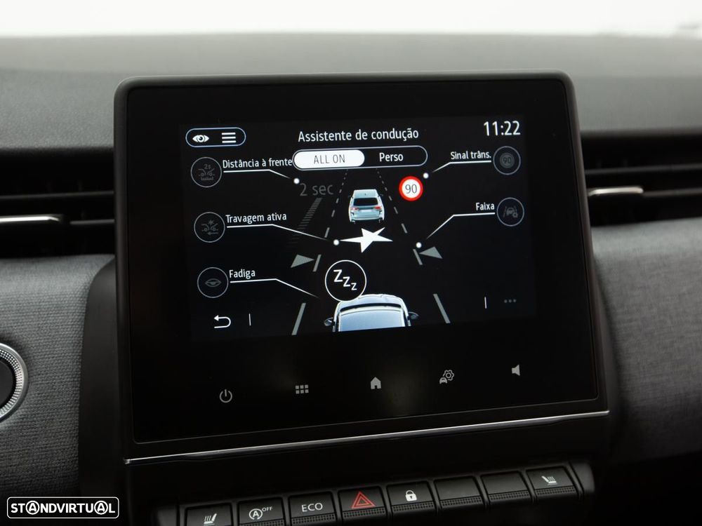 Renault Clio 1.0 TCe Evolution - 23