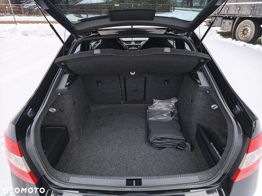 Skoda Octavia 2.0 TDI RS - 28