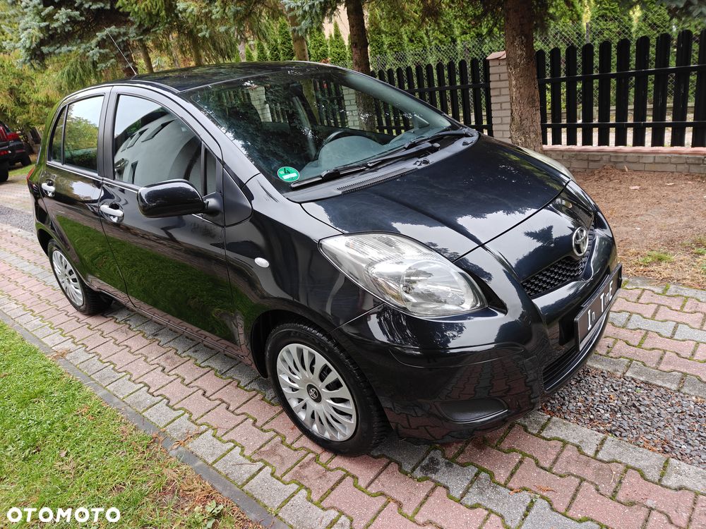 Toyota Yaris - 2