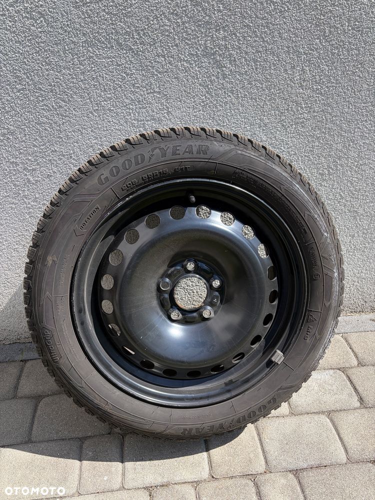 Volvo V40 T2 Momentum - 30