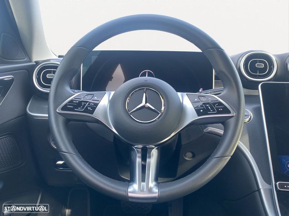 Mercedes-Benz C 300 de Avantgarde - 11