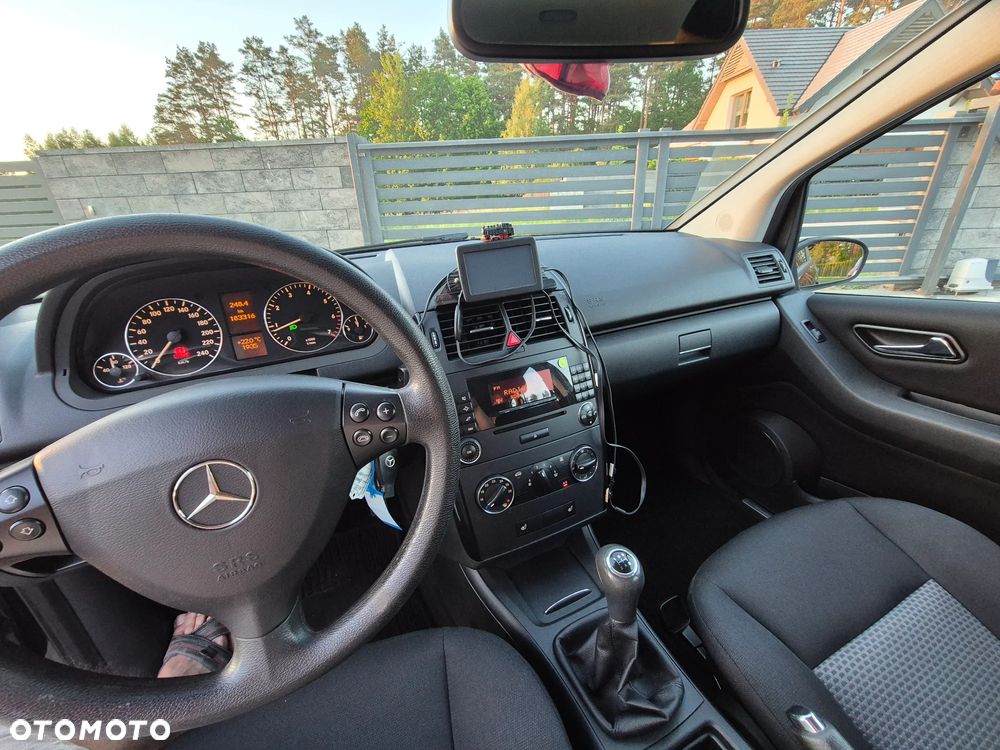 Mercedes-Benz Klasa A 170 BlueEFFICIENCY Elegance Flotte - 14