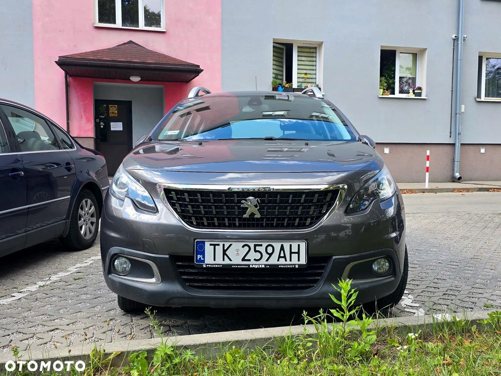 Peugeot 2008 PureTech 82 Style - 2