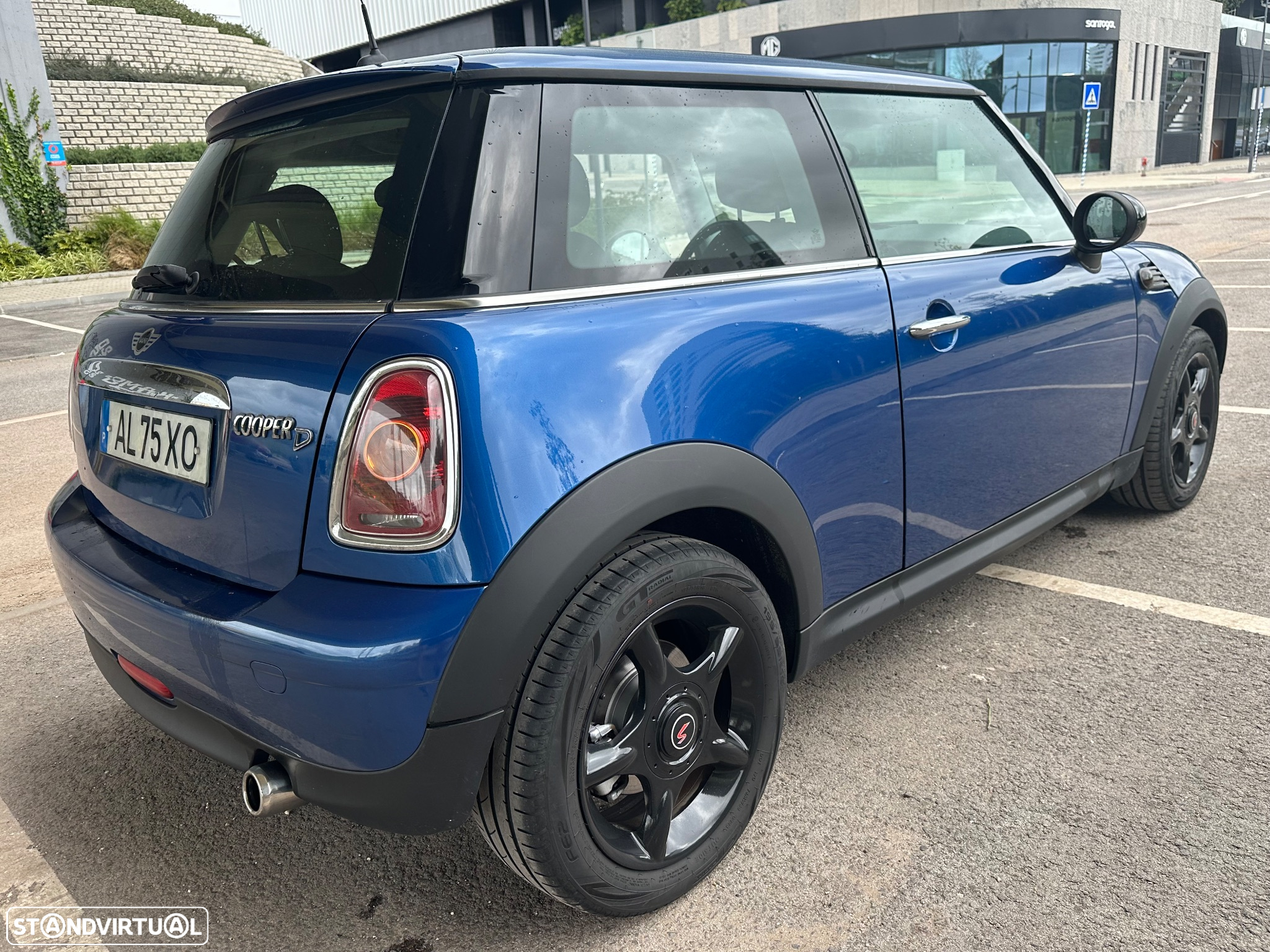 MINI 3 Portas Cooper D - 17
