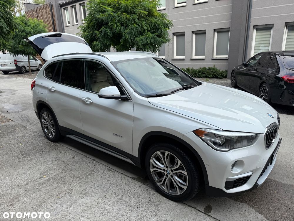 BMW X1 xDrive25i GPF Sport Line - 7
