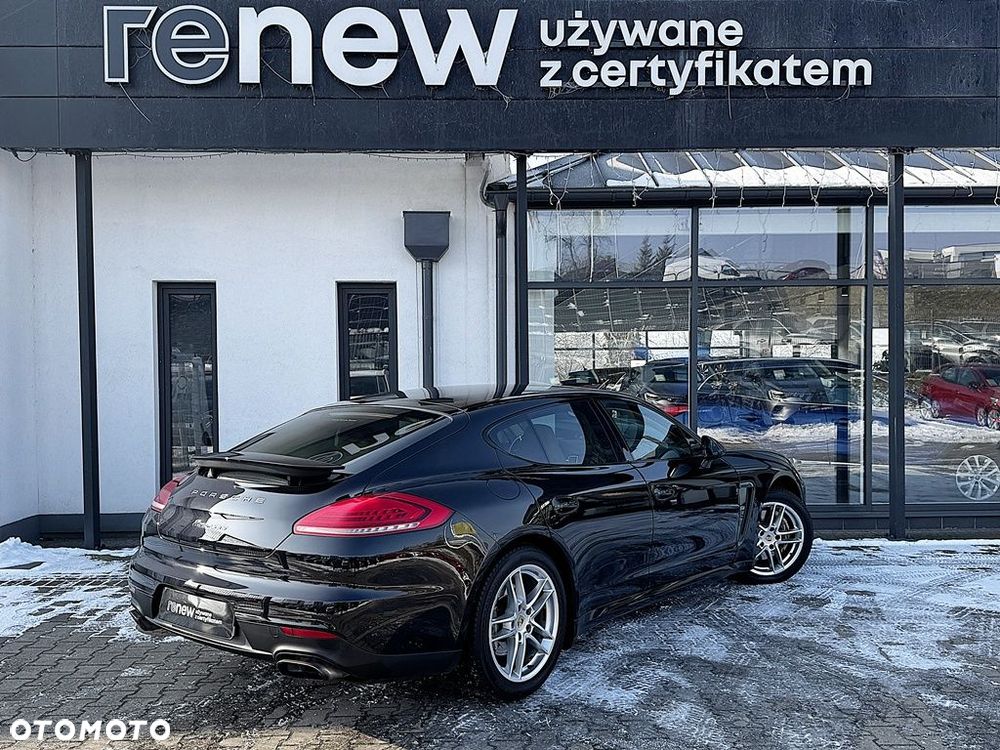 Porsche Panamera 4 - 5