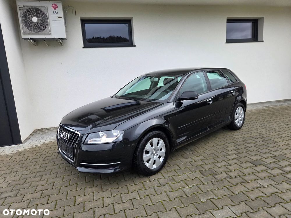Audi A3 Sportback - 6