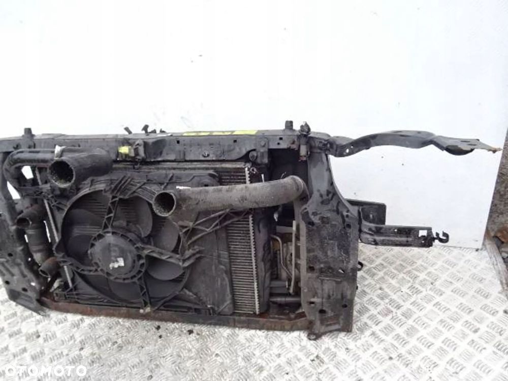 pas przedni chłodnice kpl. nissan qashqai j10 06-10r. 1.5 dci - 3