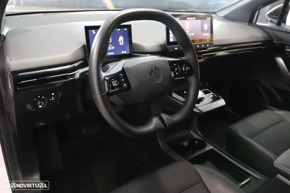 MG MG4 4 Luxury 64 kWh - 5