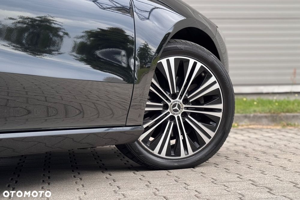 Mercedes-Benz CLA 200 d Shooting Brake 8G-DCT Progressive Line Advanced - 11