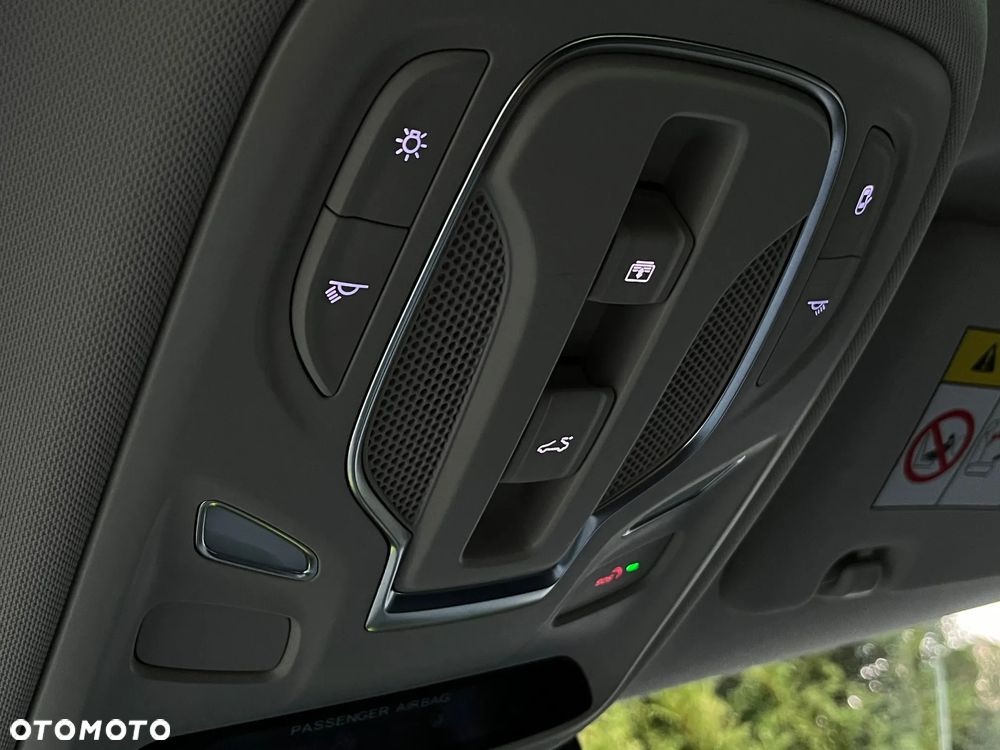 MG HS PHEV Luxury - 29