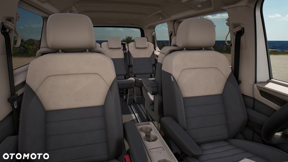 Volkswagen Multivan - 15