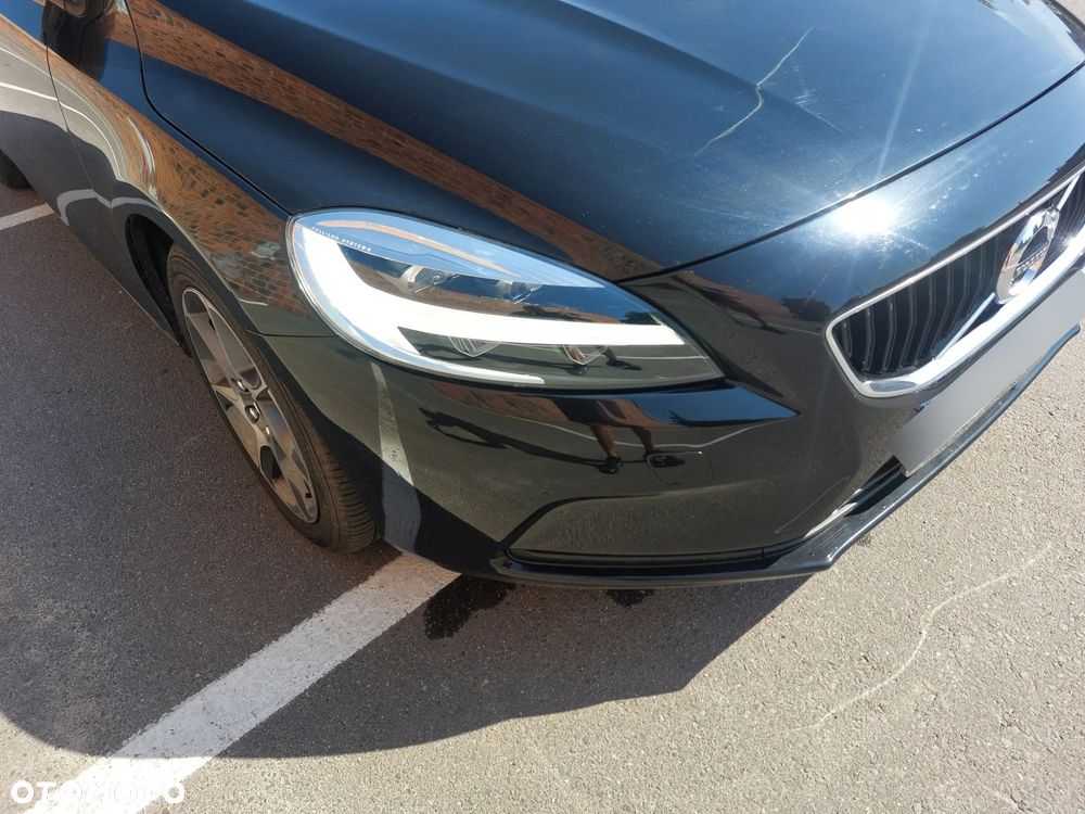 Volvo V40 D2 Drive-E SCR Momentum - 11