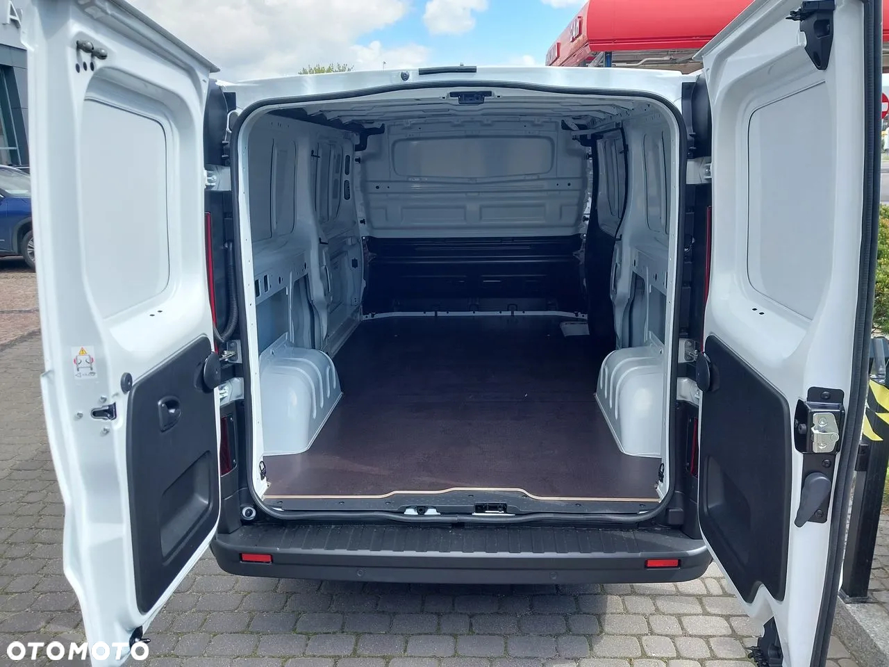 Nissan PRIMASTAR - 9