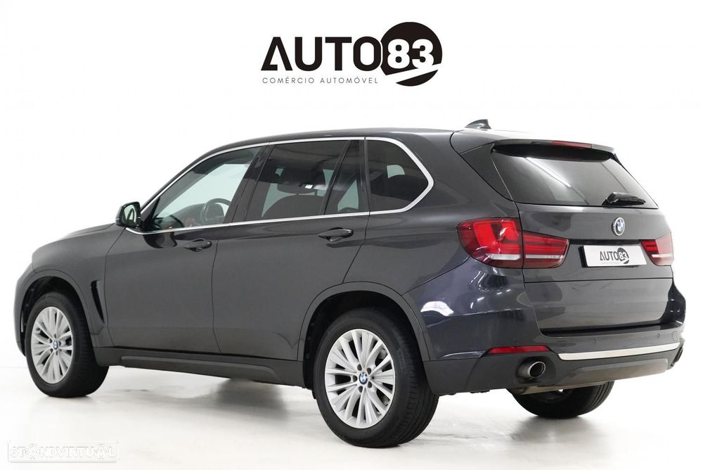 BMW X5 25 d sDrive Comfort 7L - 3