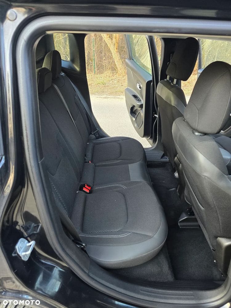 Jeep Renegade 1.3 T-GDI Automatik Limited - 22