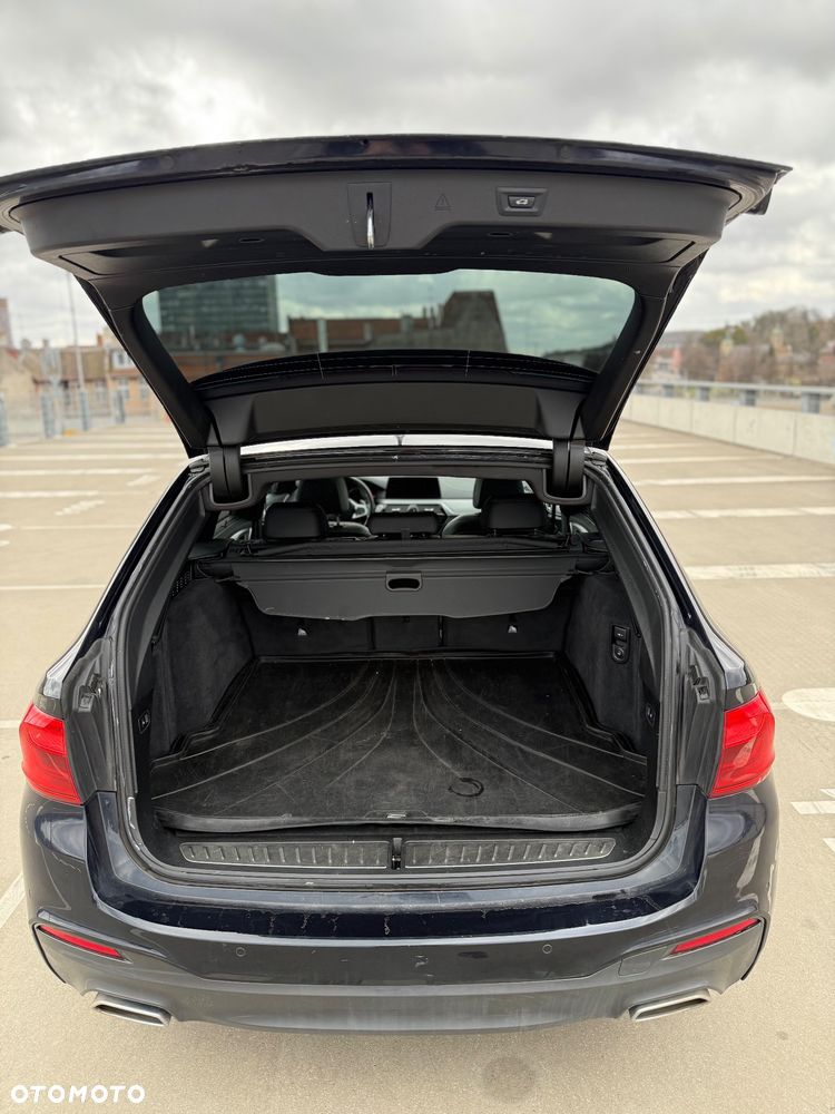 BMW Seria 5 520d M Sport Edition - 23
