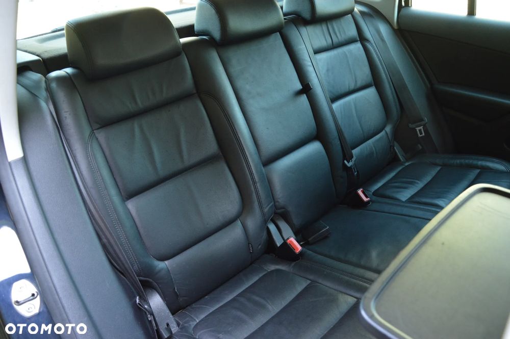 Volkswagen Tiguan - 30