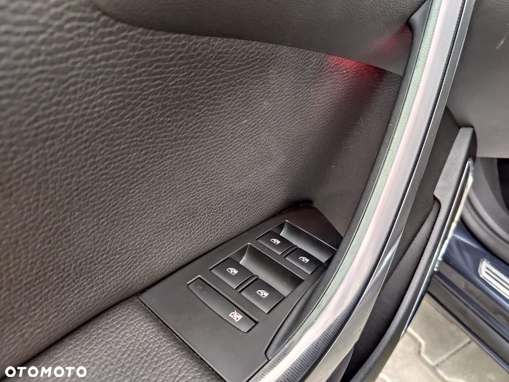 Opel Astra 1.4 Turbo Innovation - 19