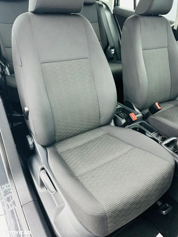 Volkswagen Tiguan 2.0 TDI SCR BlueMotion Technology Trend & Fun - 19