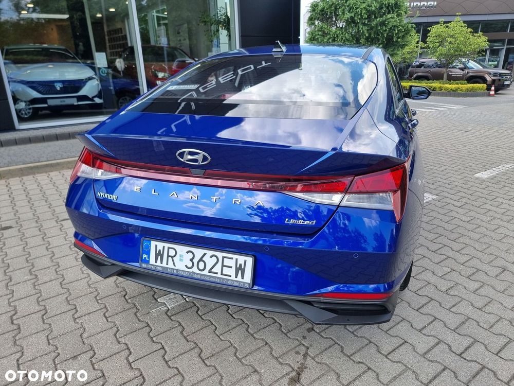 Hyundai Elantra 1.6 Modern - 14
