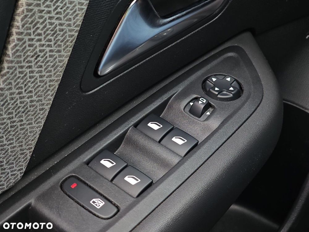 Citroën C4 1.2 PureTech Shine S&S EAT8 - 16