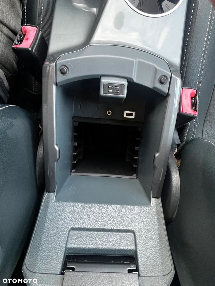 Ford C-MAX 1.0 EcoBoost Start-Stopp-System Titanium - 29