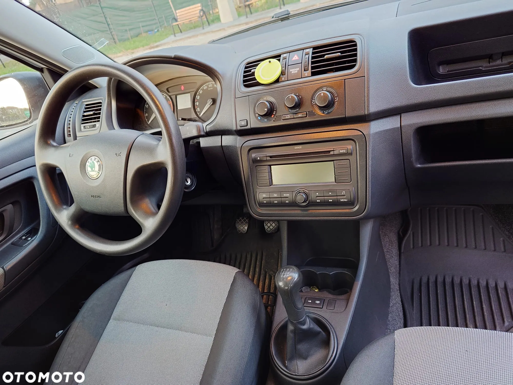 Skoda Fabia 1.2 HTP - 16