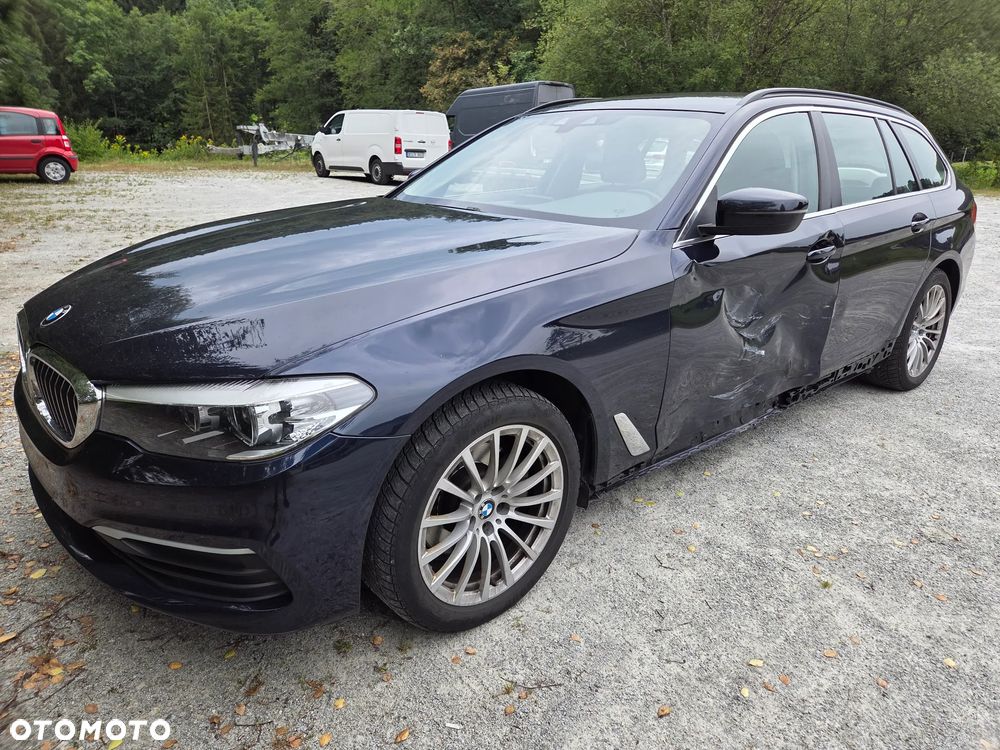 BMW Seria 5 520d M Sport Edition - 2