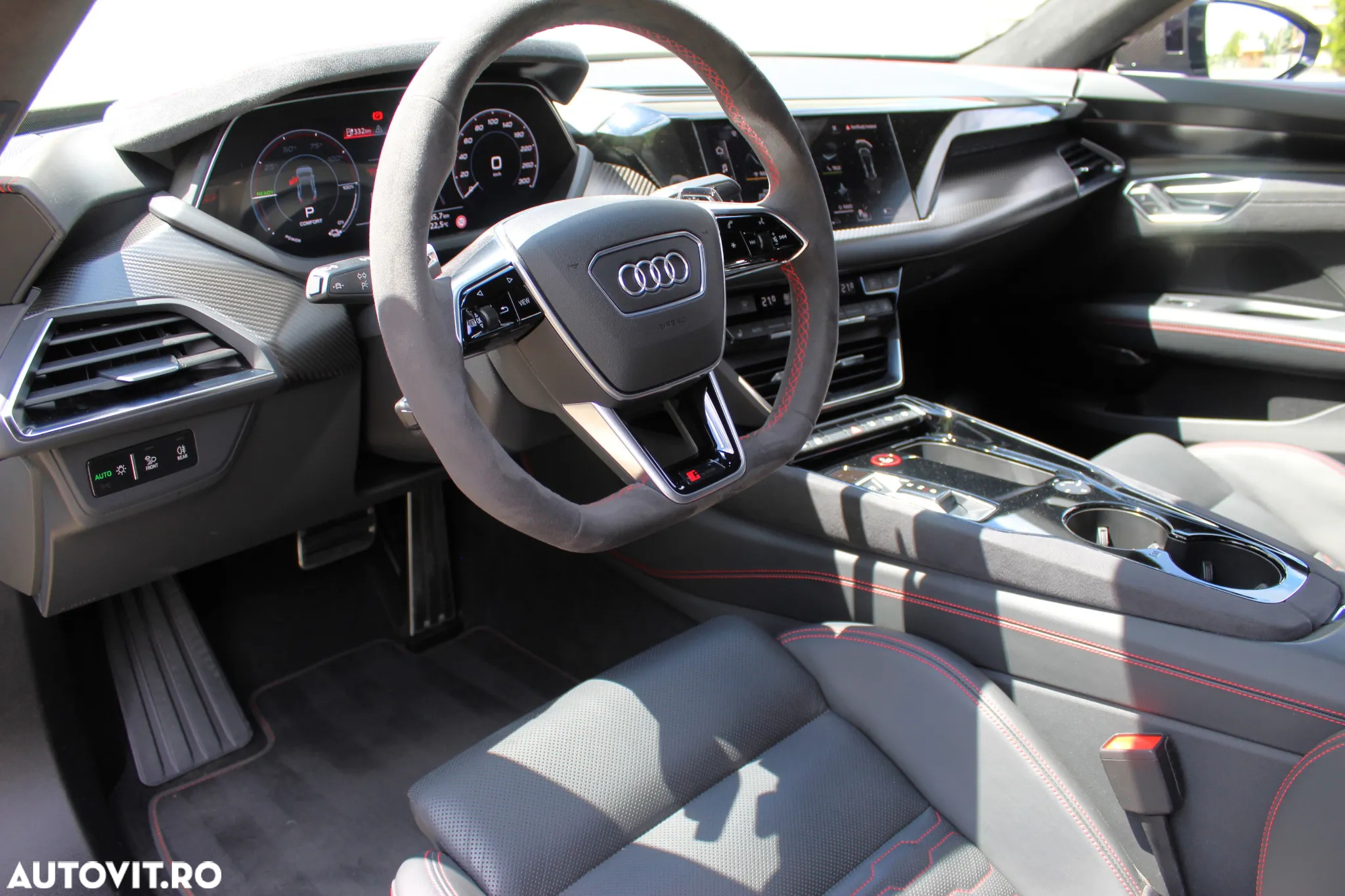 Audi e-tron GT - 10