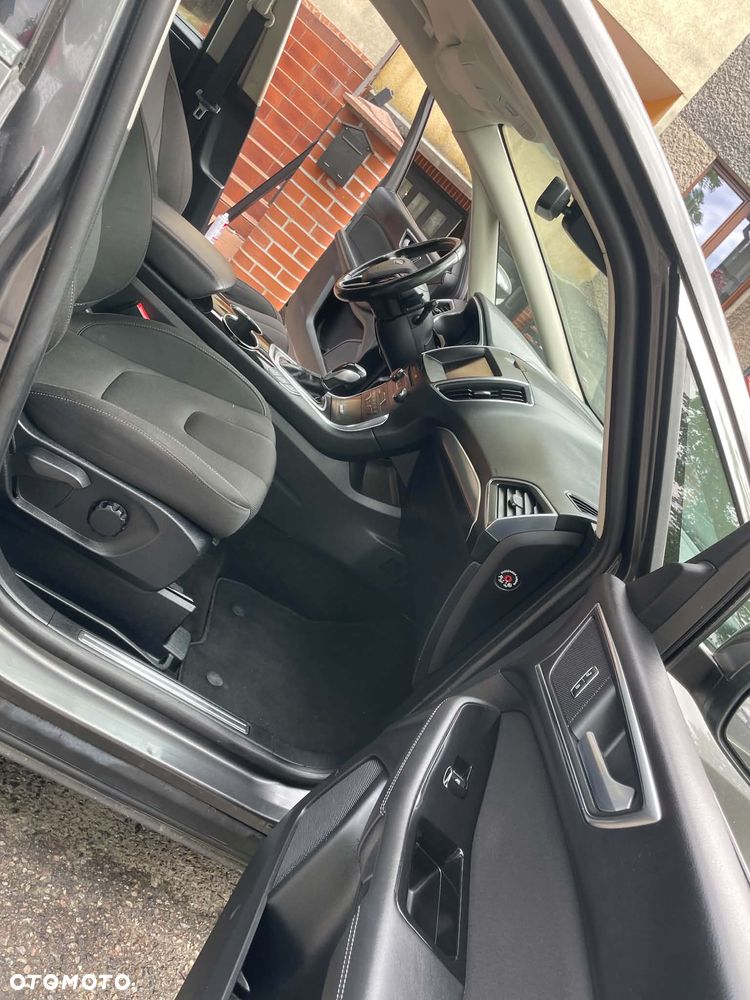 Ford S-Max 2.0 TDCi Titanium PowerShift - 18