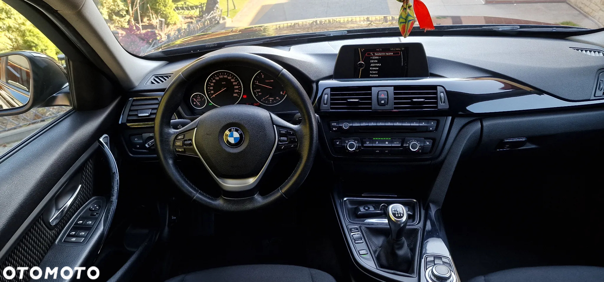 BMW Seria 3 318d Sport Line - 25