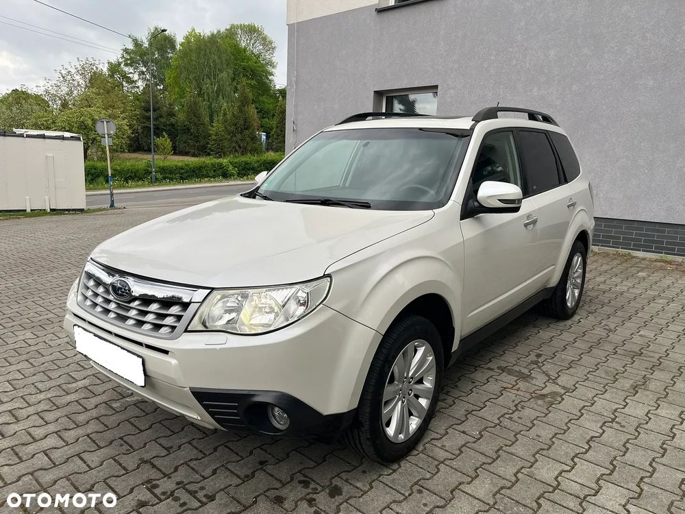 Subaru Forester 2.0i Exclusive - 1