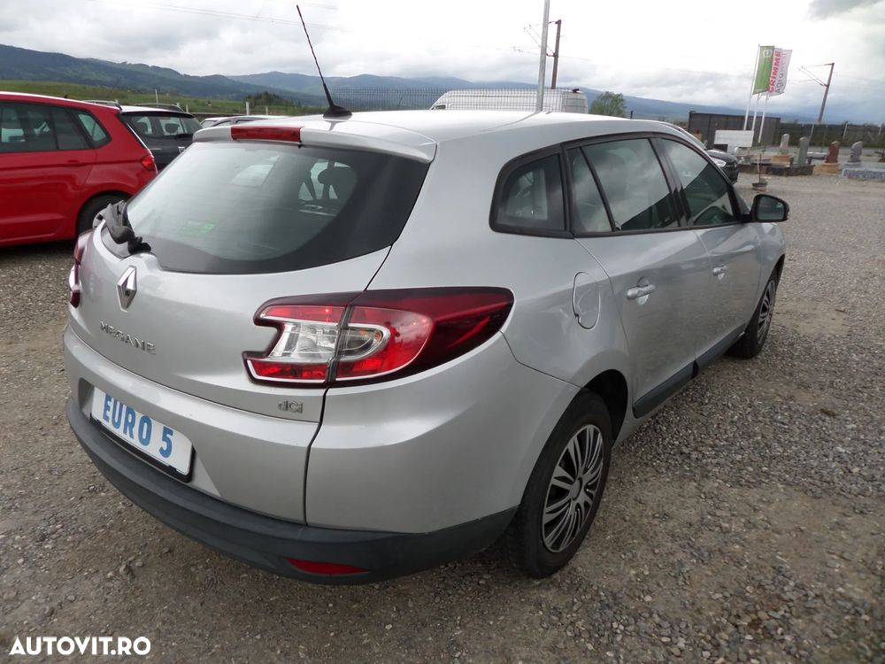 Renault Megane 1.5 dCi Dynamique - 3